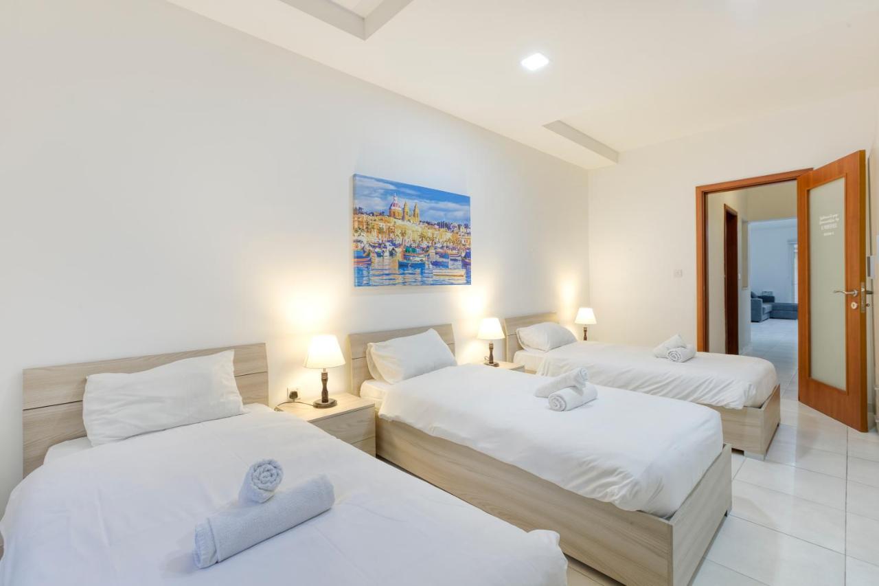Sant Antnin Apartment *