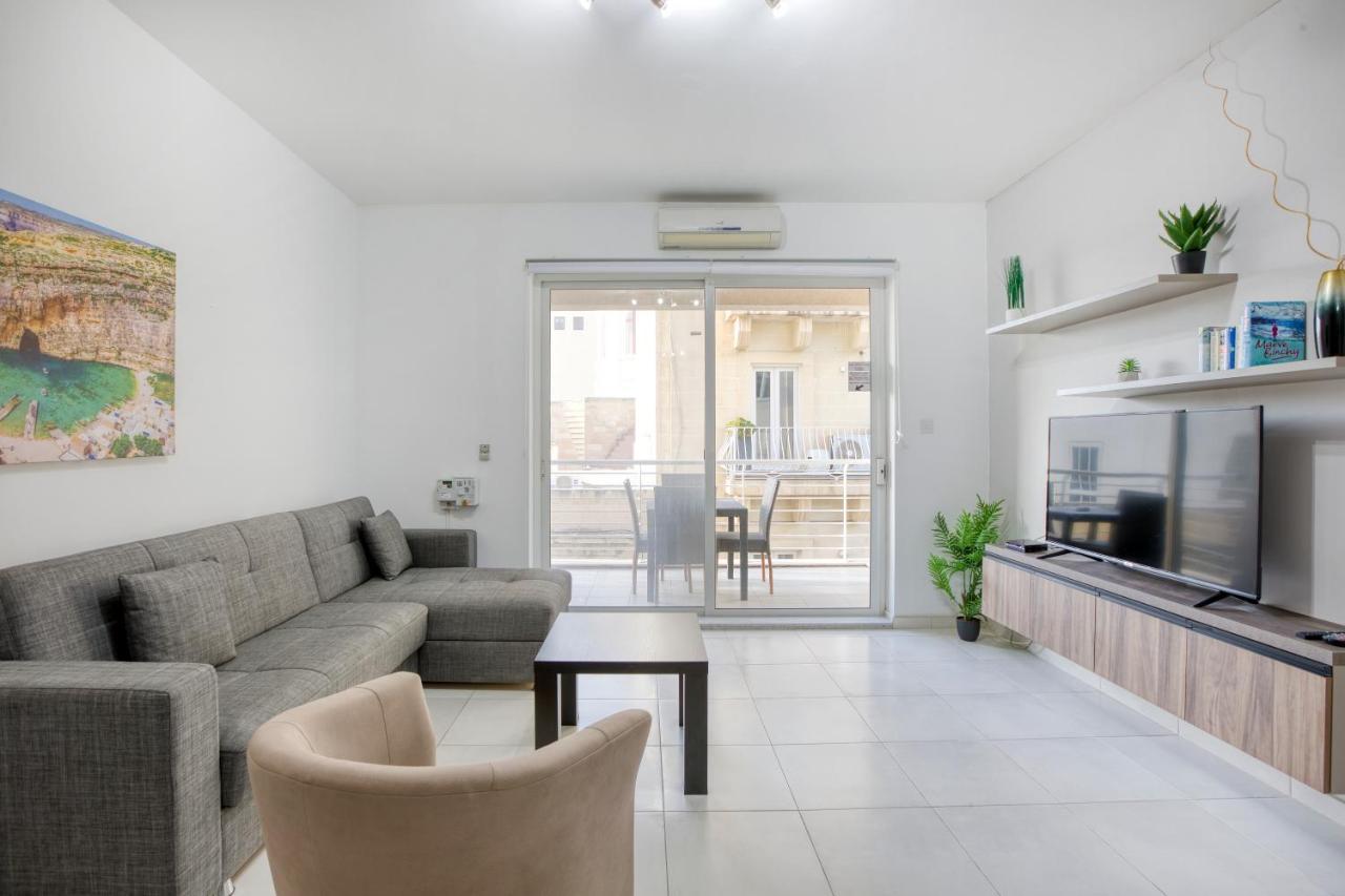 Sant Antnin * Sliema