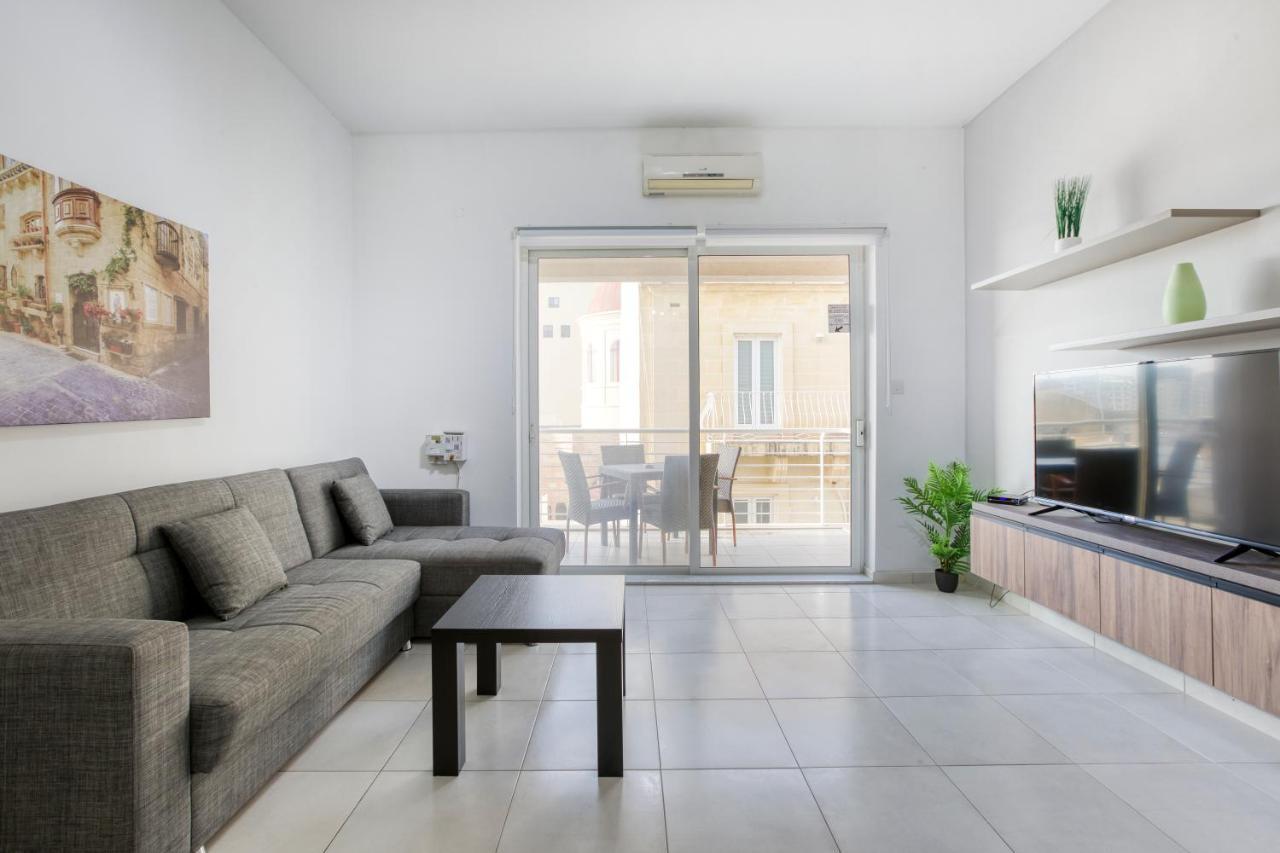 Sant Antnin * Sliema