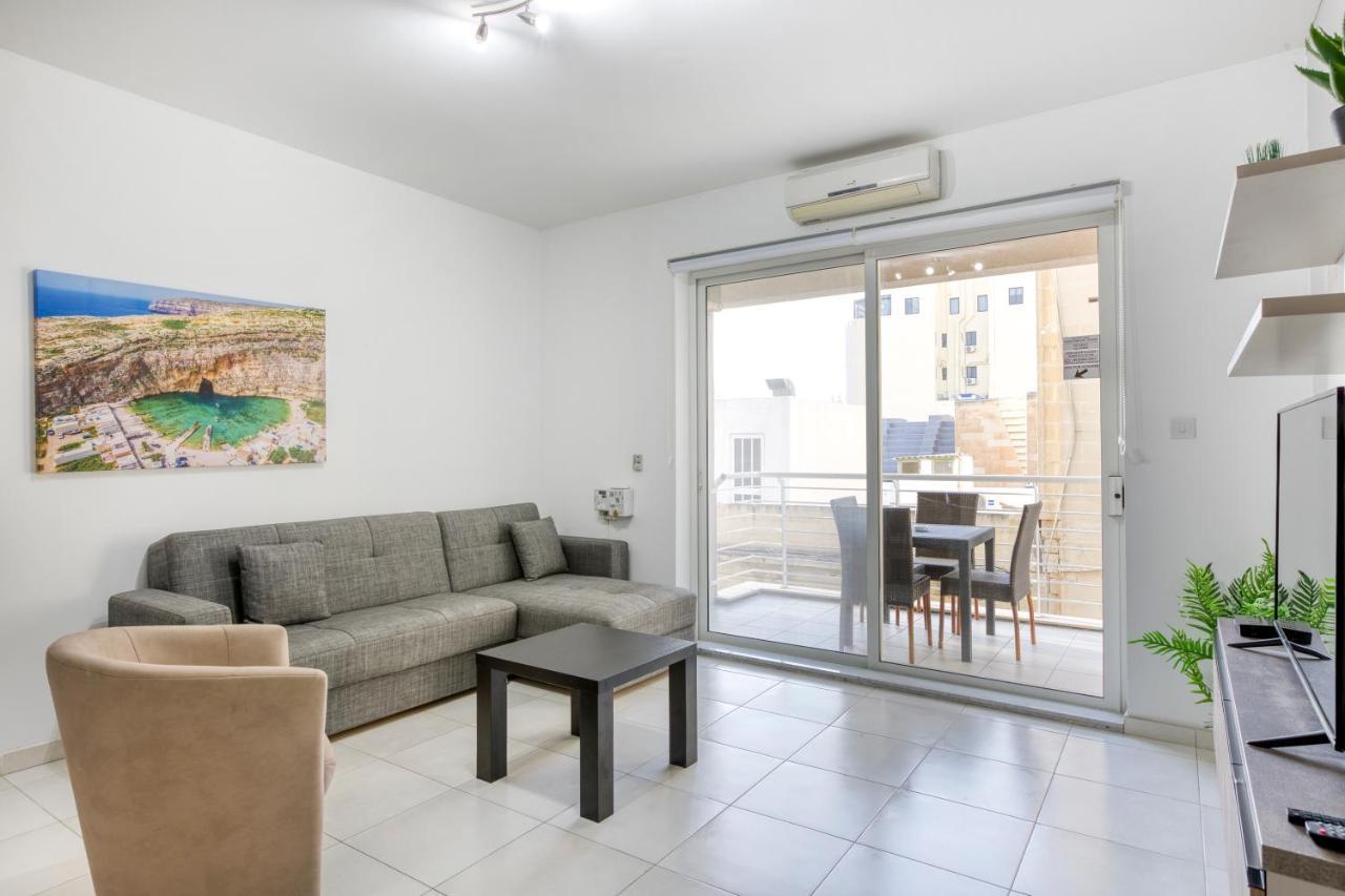 Sant Antnin * Sliema